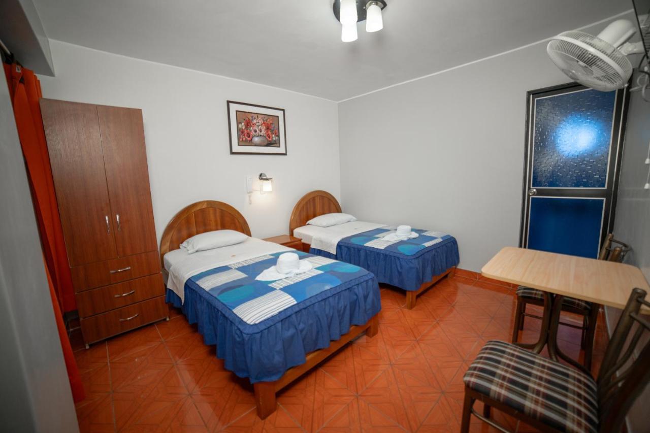 Hotel Mayros Satipo Eksteriør billede