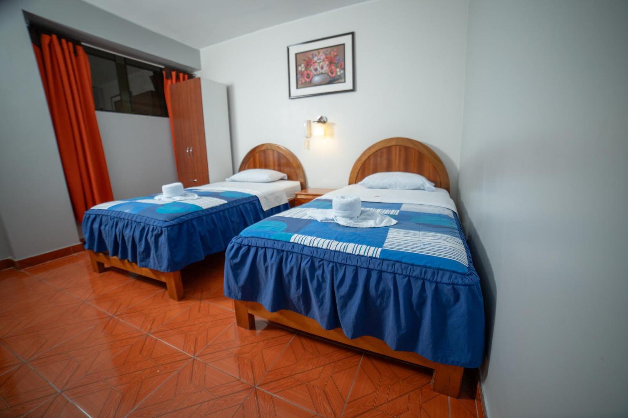 Hotel Mayros Satipo Eksteriør billede