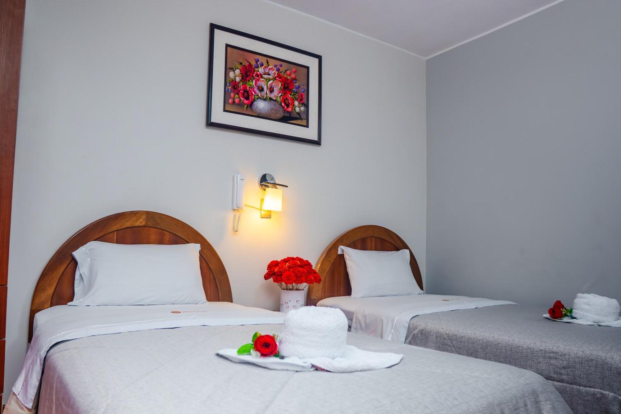 Hotel Mayros Satipo Eksteriør billede