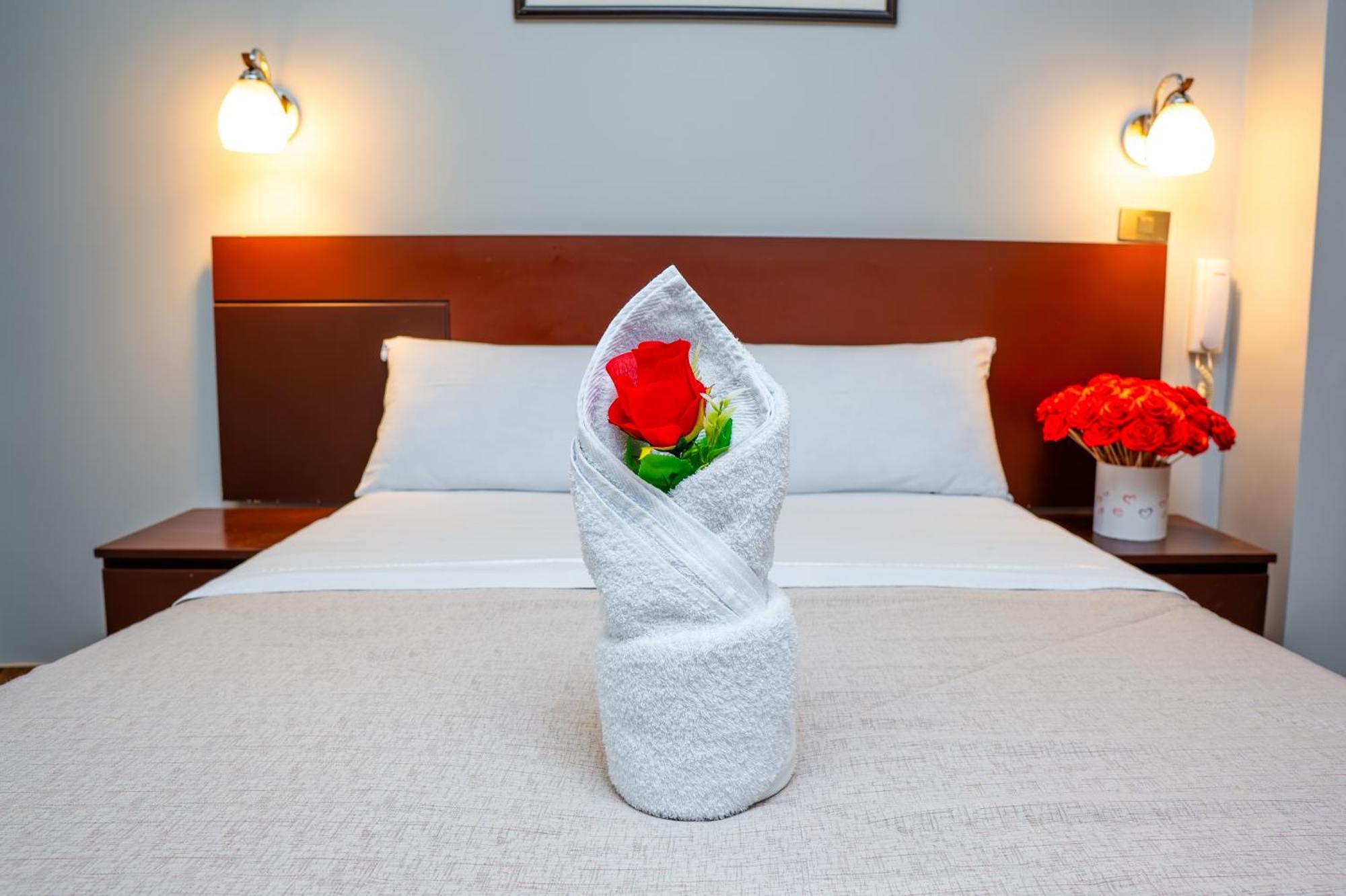 Hotel Mayros Satipo Eksteriør billede